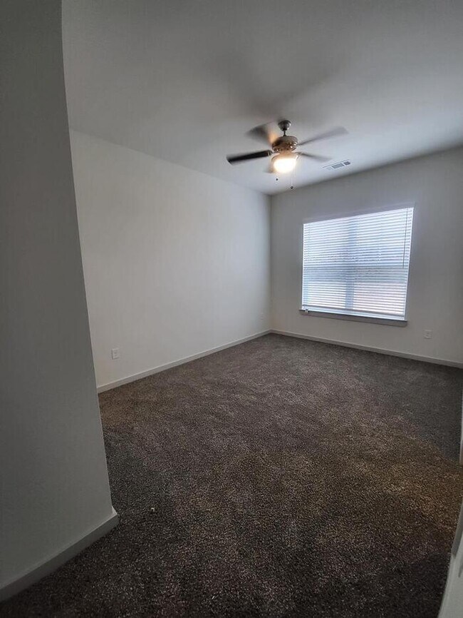 Photo - 9779 Fannin St Unidad c5