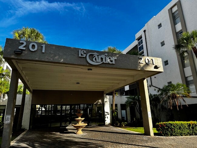 Building Photo - 201 178th Dr Unit 437 Rental