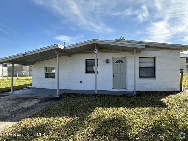 Building Photo - 2909 Zephyr Ln Rental