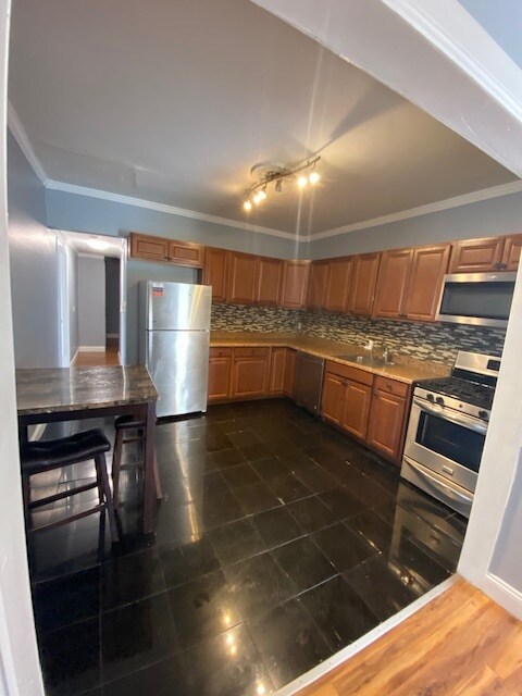 Photo - 229 Ashworth Pl Unidad 1