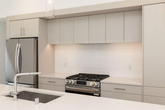 Photo - 1185 Harmony Ct