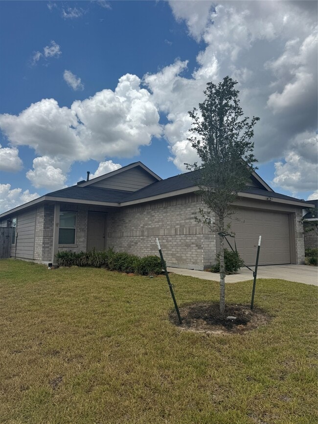 Photo - 18703 Mercer Fls Dr