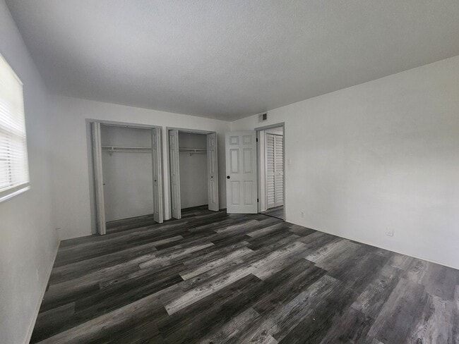 Photo - ** LIMITED TIME SPECIAL ** 1 Bedroom / 1 Bathroom Apartment Home Unit 1140-218