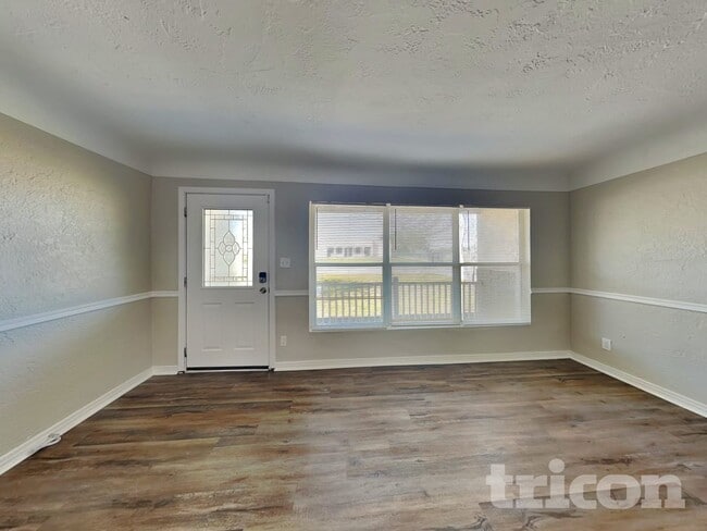 Photo - 5601 N 16th St Casa