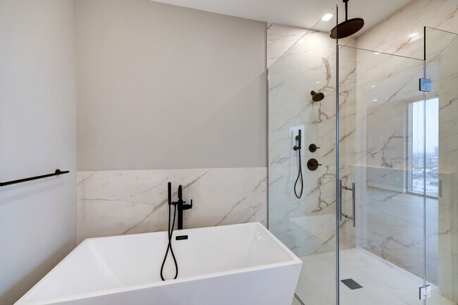 Photo - 1711 Allen Pkwy Unidad 2203