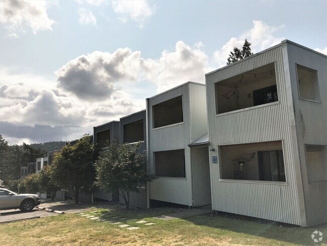Building Photo - Timberline Apartments