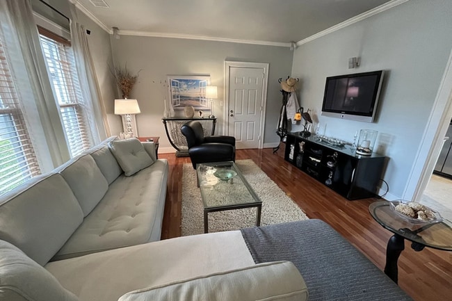 Photo - 1018 17th Ave S Unidad Lincoln Court Music Row Rental