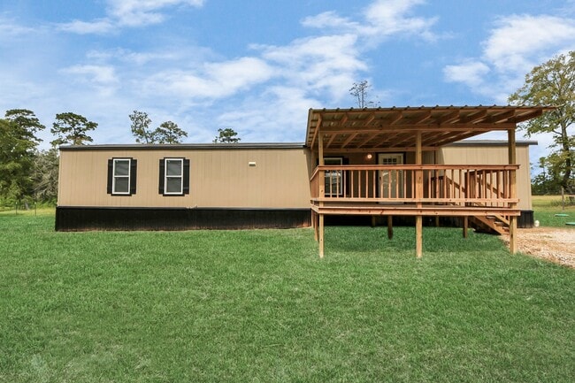 Photo - 1560 Brown Rd