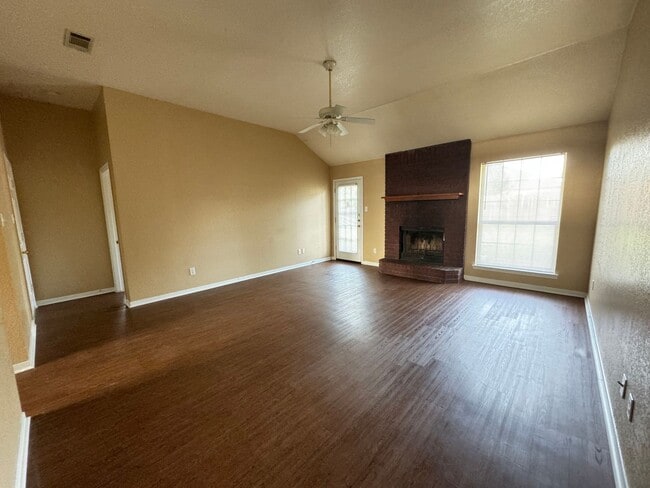 Photo - 4607 Shumard Dr