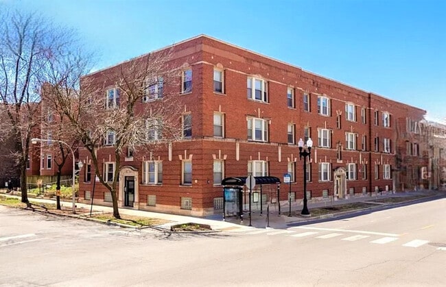 Photo - 1305 W Morse Ave Apartment Unit 2