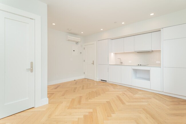 Photo - 461 Massachusetts Ave Unit 3