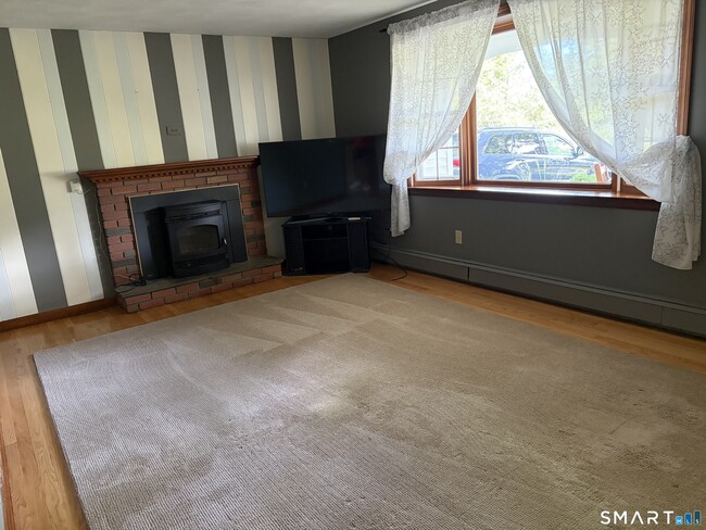 703 Laurel Grove Rd