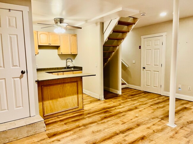 Photo - 96 Park Ave Unit 1