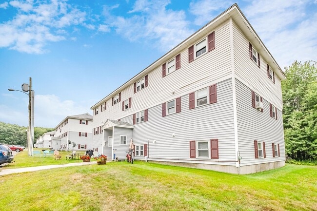 Barrington Hills Apartments
