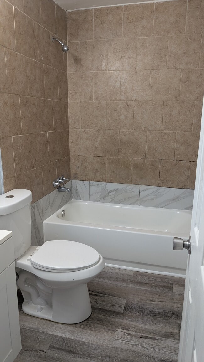 Photo - 1827 Joplin Ave