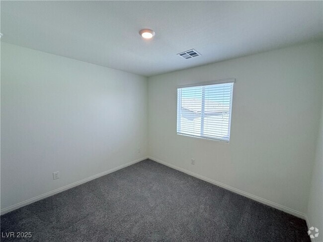 Building Photo - 9992 S Ullom Dr Rental