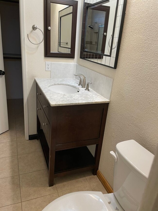 Photo - 3 BEDROOM SINGLE STORY HOUSE IN A CUL DE SAC