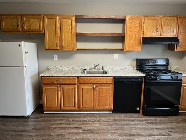 Photo - 8517 Pioneer Dr