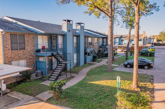 Photo - 10001 Westpark Dr Unidad 54 Rental