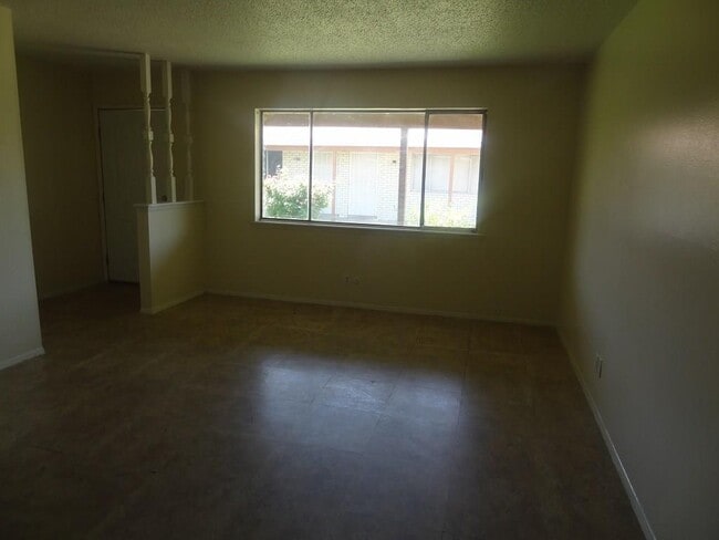 Photo - 3905 Flory Ave Unit 9