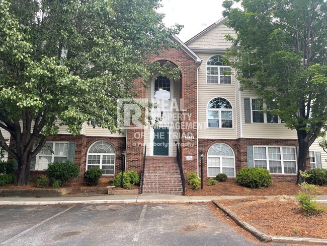 2 Bedroom, 2 Bath Condo in Greensboro - 2 Bedroom, 2 Bath Condo in Greensboro Unit 1A