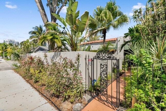 Photo - 1217 SE 1st St