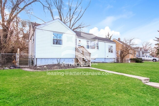 Photo - 1709 Campbell Dr