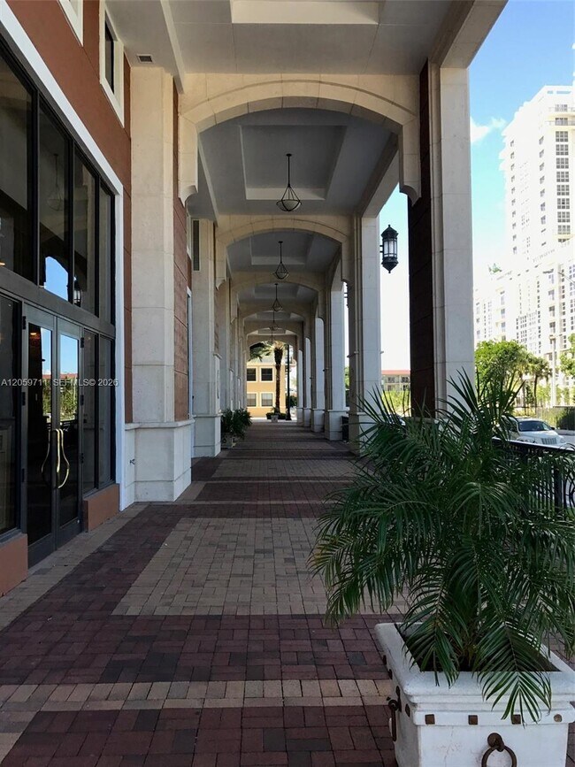 8390 SW 72nd Ave Unit 710