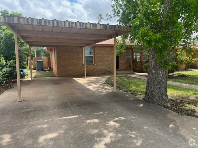 Building Photo - 7719 US-277 Rental