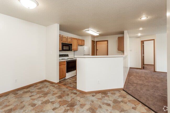 2BR Townhome - Dining Room