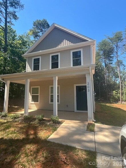 Photo - 203 Benfield Rd