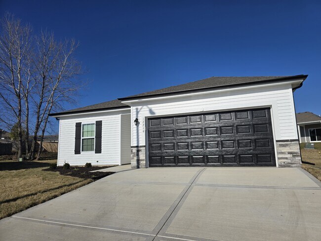 Building Photo - 12219 N Rhode Ct