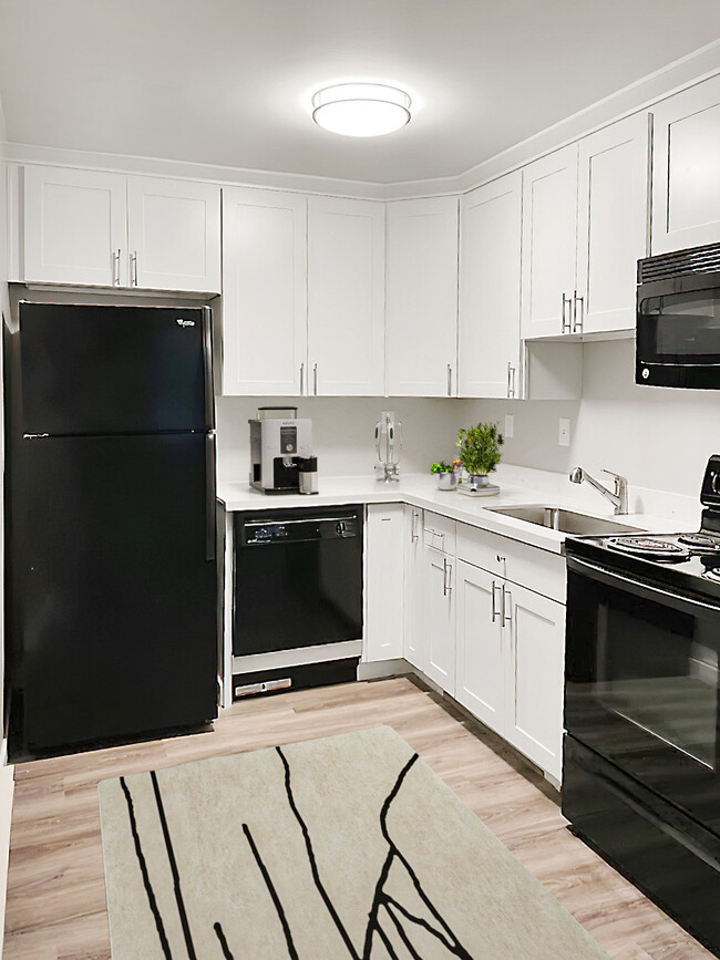 Brierwood Apartments - Brierwood Apartments