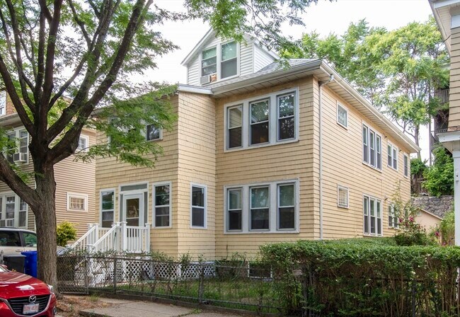 Photo - 20 Priesing St Unit 2