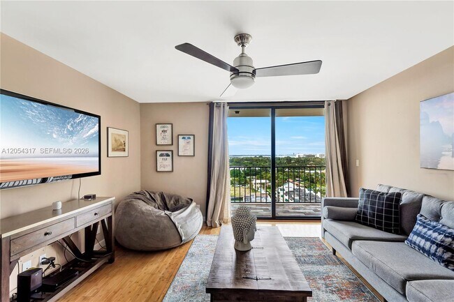 Photo - 2625 Collins Ave Unit 1609