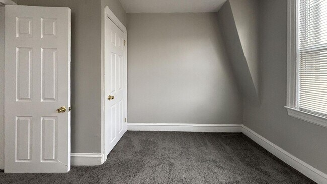 Photo - Stunning 3BR Remodel with Garage | Upper D...