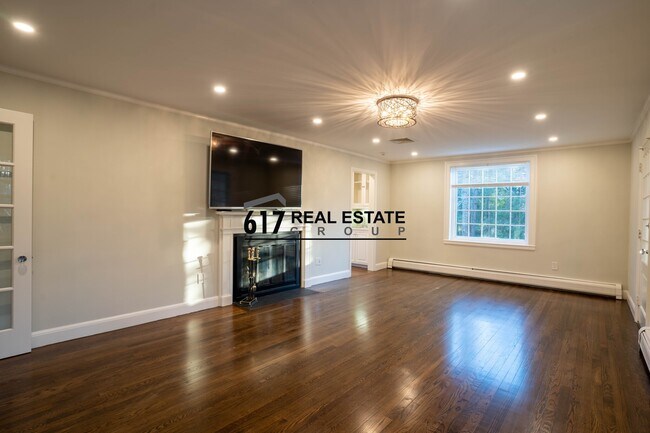 Photo - 40 Puddingstone Ln