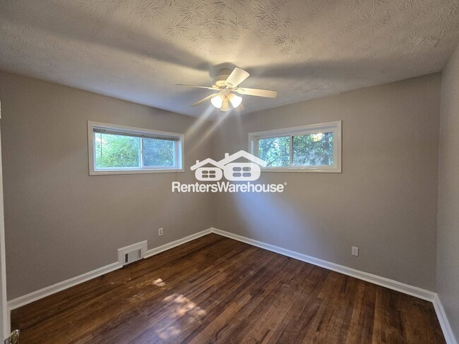 Photo - 1593 Tanager Cir