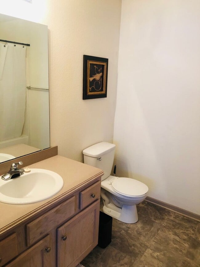 Photo - Ideal Location! Recent Remodel!