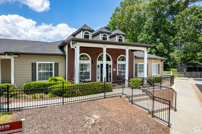 Leasing Center/Clubhouse - ReNew Sugar Hill