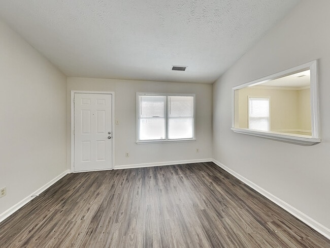 Photo - 65 Homeport Dr