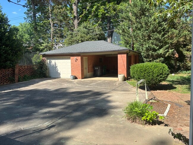 Photo - 2517 Portland Ave