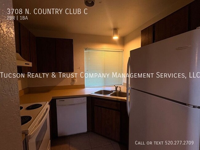 Photo - 3708 N Country Club Rd