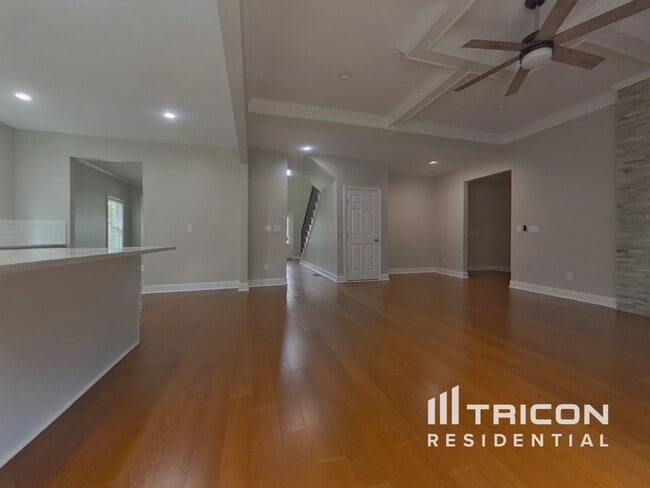 Photo - 2489 Park Estates Ln SW