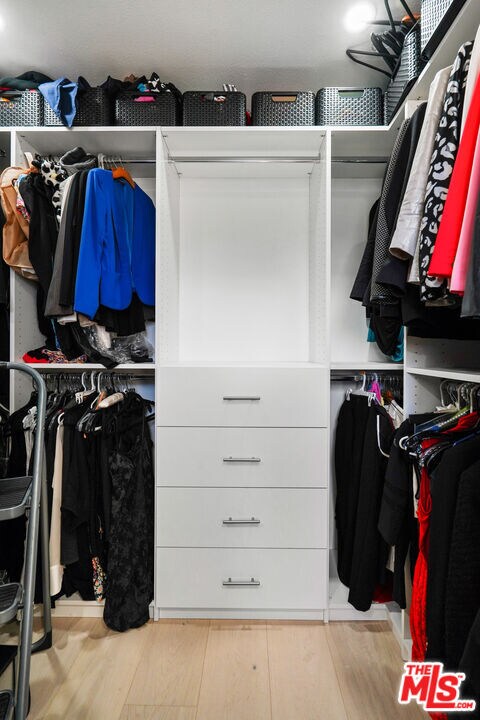 Photo - 18225 Erwin St