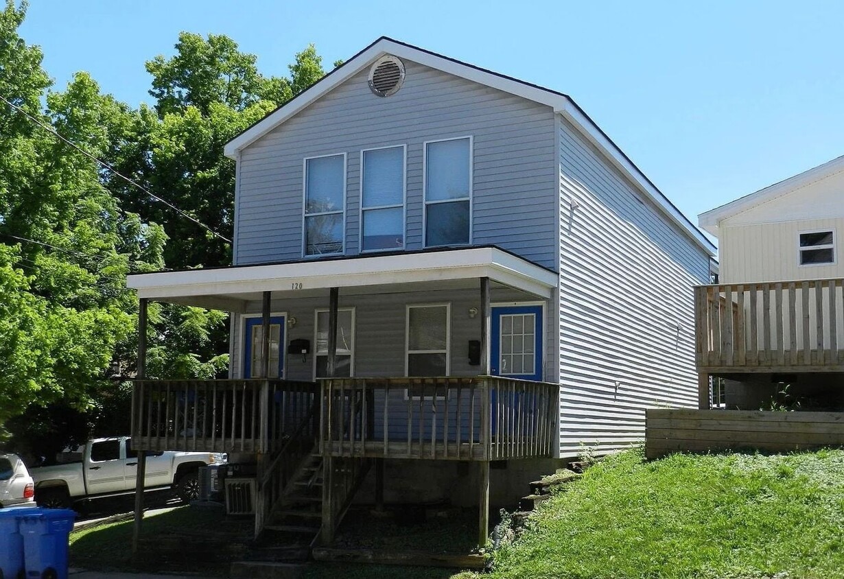 2 Bedroom Near Law School! - 2 Bedroom Near Law School!