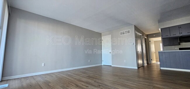 Photo - 3813 Briar Pl Unidad 9