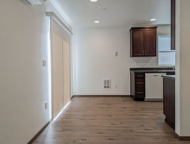 Photo - 4712 88th St NE Unit 102