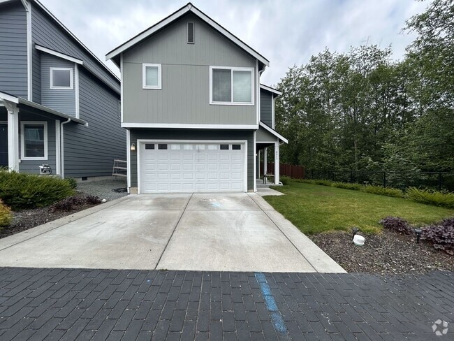 Building Photo - Newly Built 4bd 2.5ba in LSSD Rental