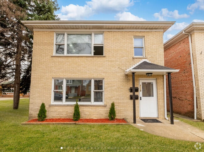 Building Photo - 7118 16th St Unit 2 Rental